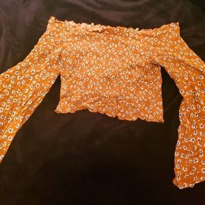 Forever 21 long flounce sleeve crop top